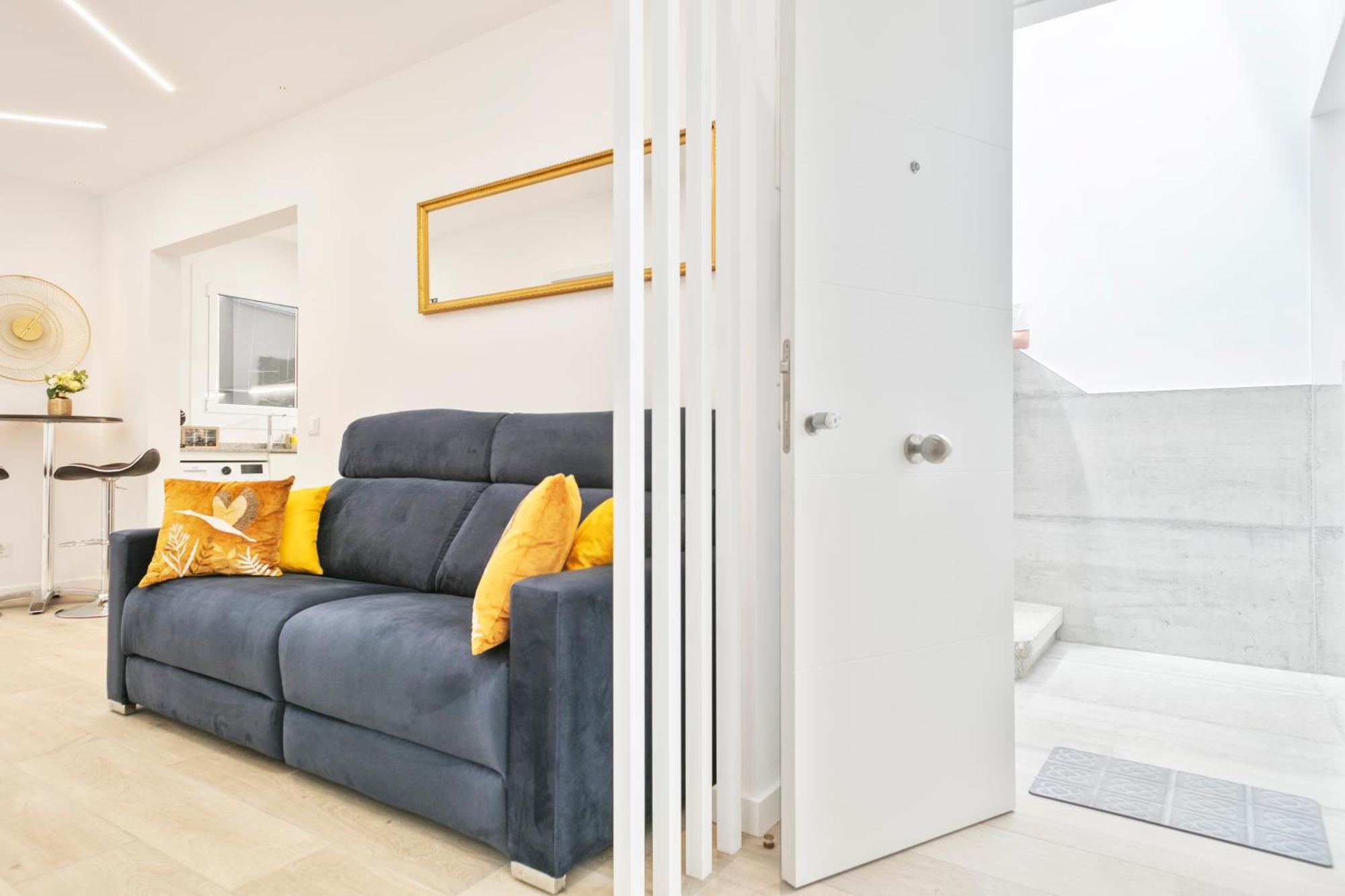 Boutique Plaza Catalonia Suites Cornella Cornellà de Llobregat Dış mekan fotoğraf