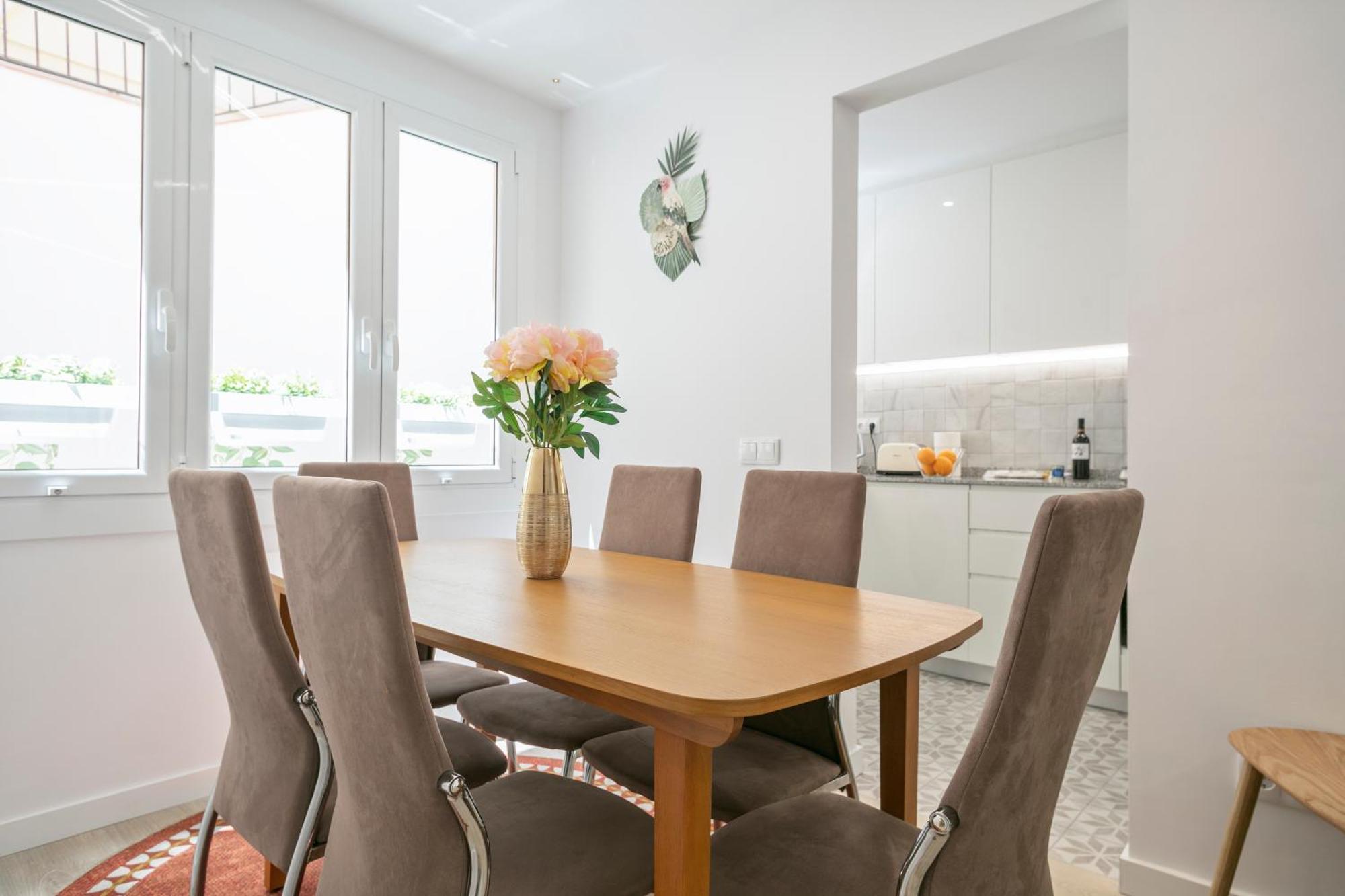 Boutique Plaza Catalonia Suites Cornella Cornellà de Llobregat Dış mekan fotoğraf