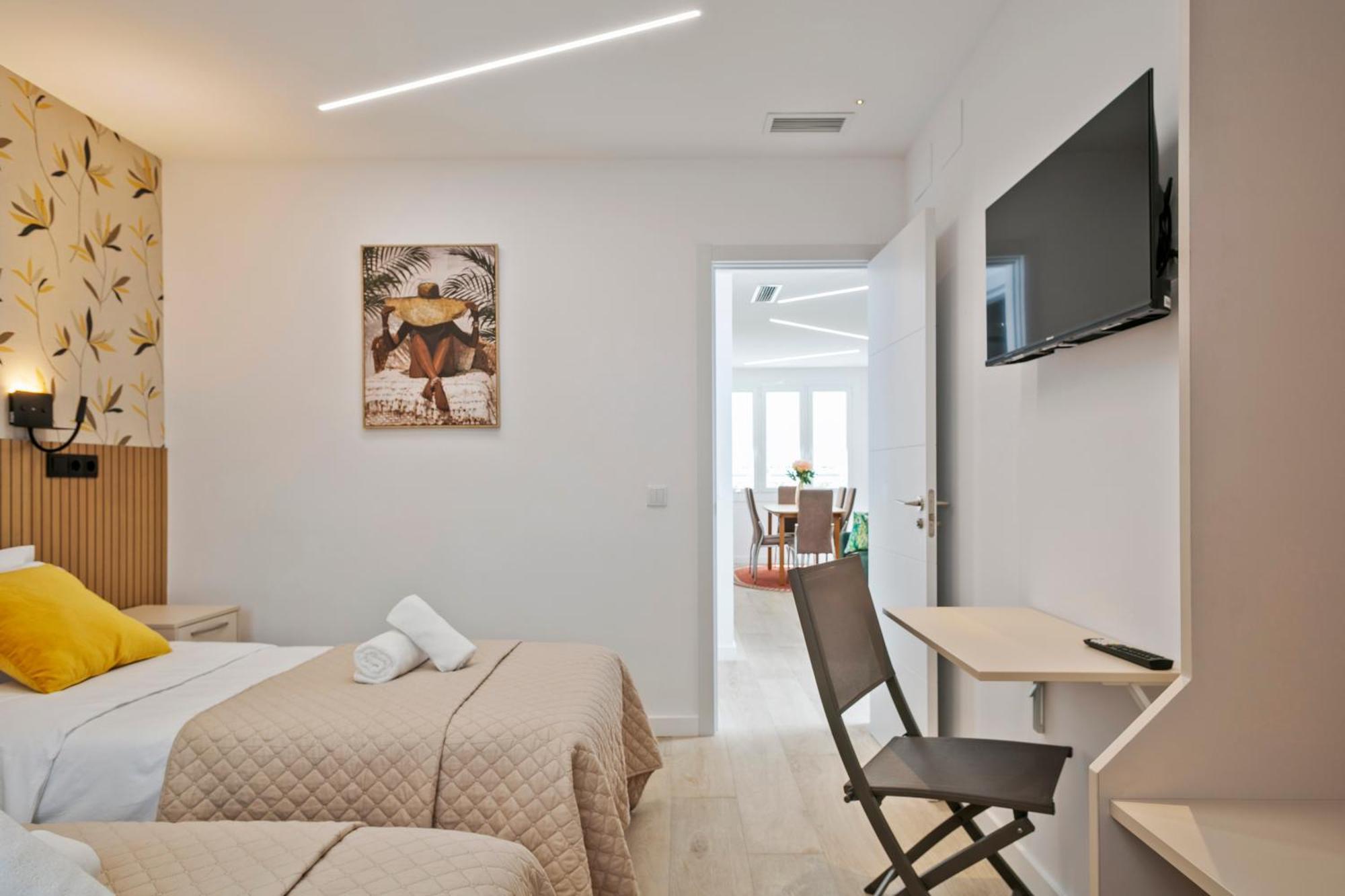 Boutique Plaza Catalonia Suites Cornella Cornellà de Llobregat Dış mekan fotoğraf