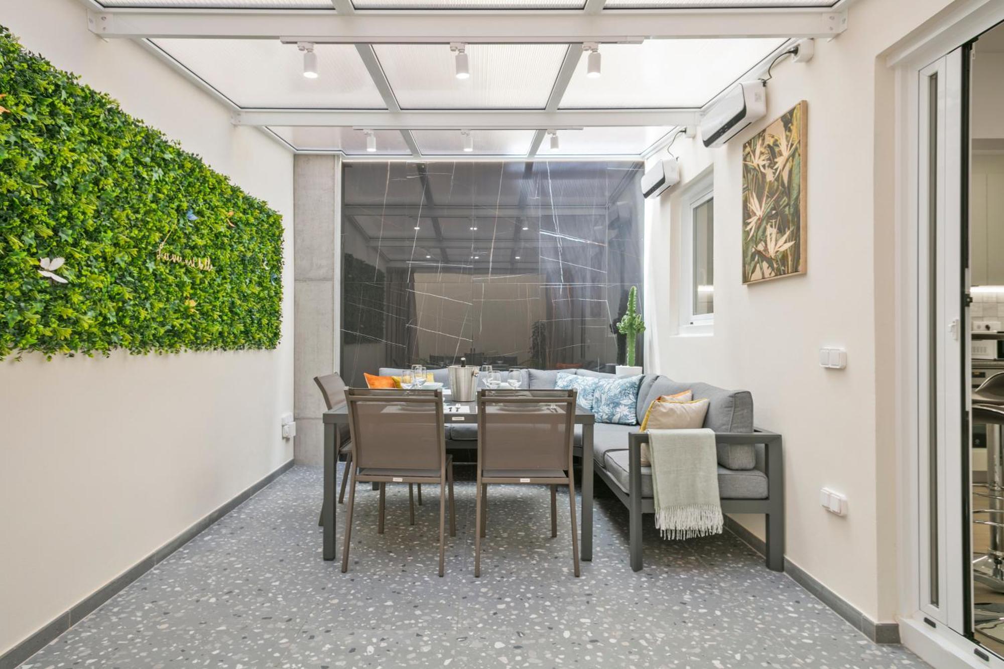Boutique Plaza Catalonia Suites Cornella Cornellà de Llobregat Dış mekan fotoğraf